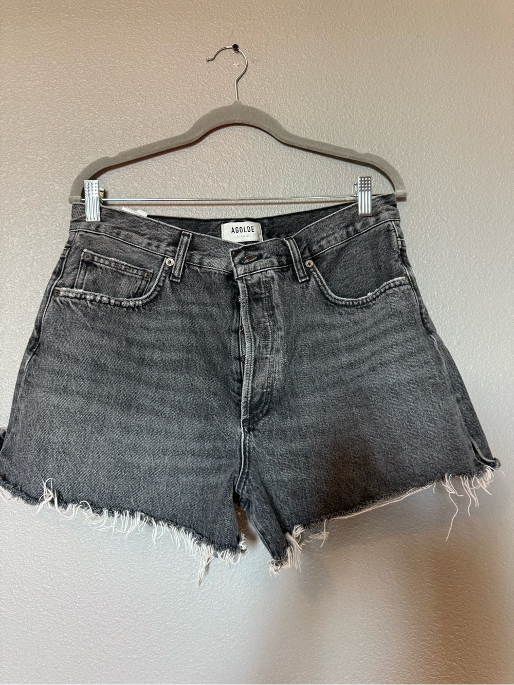 Agolde Raw-Hem High-Rise Denim Cutoff Shorts in Washed Black